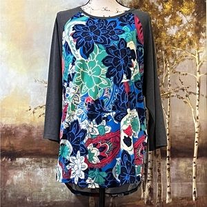 EUC LuLaRoeAwesome and Fun Casual Tunic